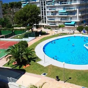 https://sunflat-holidays-larimar-big-swimming-pool.catalonia-hotels.com