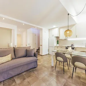 https://bravissimo-mercadal-duplex-with-2-bedrooms.topcostabravahotels.com